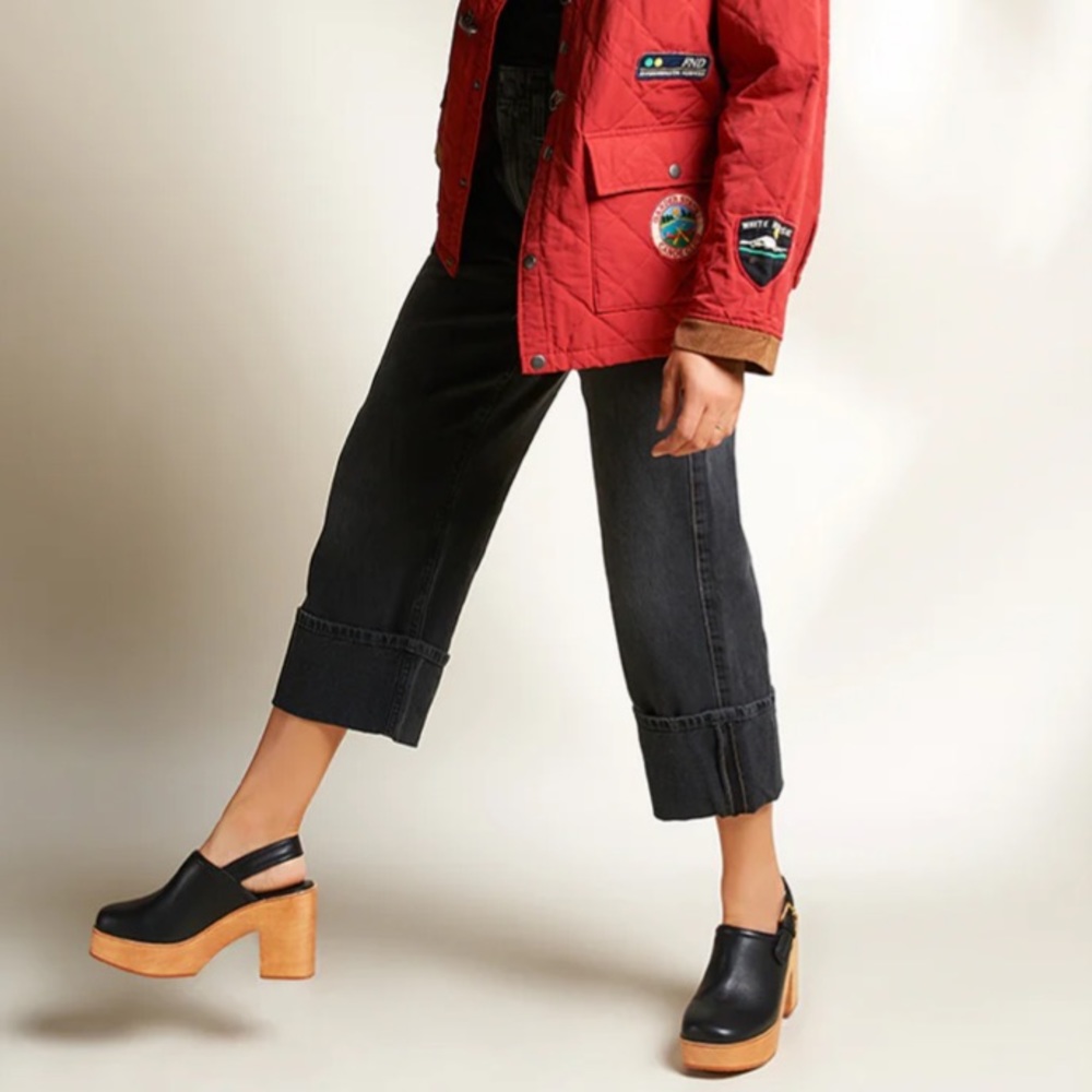 Charlotte Stone Bonnie Clogs - Black size 9